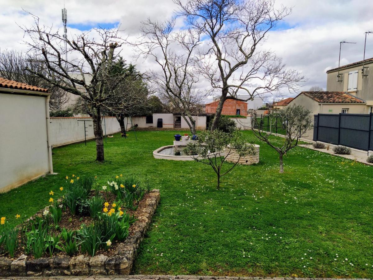 Maison Plain Pied Avec Jardin, Terrasse Et Veranda Коньяк Экстерьер фото